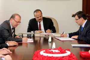 Bursa Ticaret Borsası Başkanı Matlı: Tarıma yapılacak en b&uuml;y&uuml;k hizmet eğitimden ge&ccedil;iyor