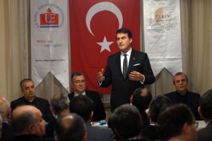 Bursa Osmangazi Belediye Başkanı D&uuml;ndar, &uuml;lk&uuml;c&uuml;lerle bir araya geldi
