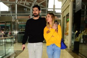 İdo Tatlıses ile sevgilisiyle ABD'ye u&ccedil;tu