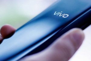 Vivo, iQOO tanıtımında katlanabilir telefon sunacak!