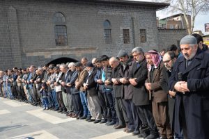 Mısır'daki idamlara Diyarbakır'dan tepki