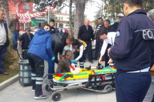 Her şey bir anda oldu: Parkta y&uuml;r&uuml;rken...