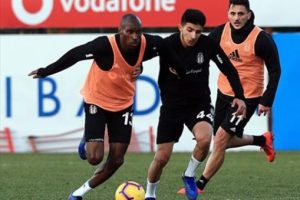 Beşiktaş derbide saha avantajına g&uuml;veniyor