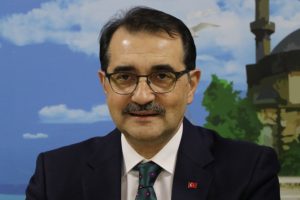 Bakan D&ouml;nmez m&uuml;jdeyi verdi: Y&uuml;zde 12 indirim geliyor