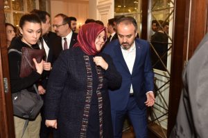 Bursa B&uuml;y&uuml;kşehir Belediye Başkanı Aktaş: Dağ Yolu, ekonomiyi katlayacak