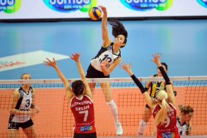 Nil&uuml;fer Belediyespor evinde mağlup oldu