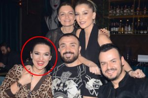 'Beşi bir yerde gitti' kahkahası!