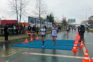 Sosa'nın eşi yarı maratonda 7. oldu