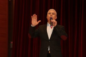 Bursa B&uuml;y&uuml;kşehir Belediye Başkan Adayı Bozbey: Bizim insanımız g&ouml;rd&uuml;ğ&uuml;ne inanır