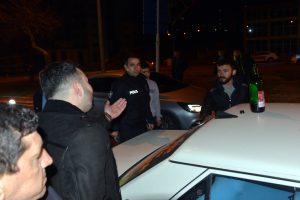Zincirleme kazaya neden olan alkoll&uuml; s&uuml;r&uuml;c&uuml;: Allah can kaybı vermesin