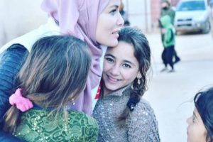 Gamze &Ouml;z&ccedil;elik Mısır'daki olaylara sessiz kalmadı
