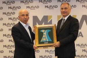 Bursa'da siyasilerden M&Uuml;SİAD'a hayırlı olsun ziyareti