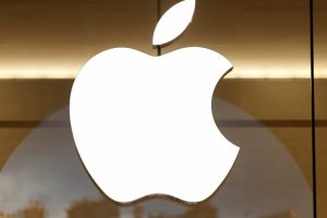 Apple'ın katlanabilir telefonu konsepti ortaya &ccedil;ıktı