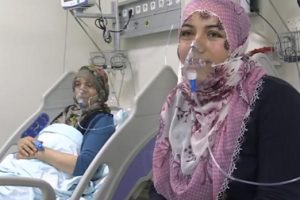 Doktorların dikkati felaketi &ouml;nledi!