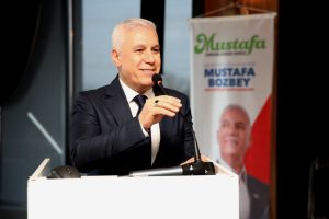 Bursa B&uuml;y&uuml;kşehir Belediye Başkan Adayı Bozbey: 31 Mart'ta vatandaşın oylarına sahip &ccedil;ıkmalıyız