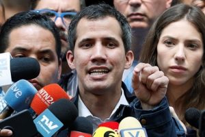 Guaido, Maduro karşıtı strateji i&ccedil;in yabancı siyaset&ccedil;ilerle g&ouml;r&uuml;şecek