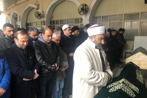 Darp edilerek &ouml;ld&uuml;r&uuml;len taksici son yolculuğuna uğurlandı