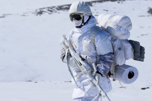 Komandolar ter&ouml;ristlerin inlerine girmeye devam ediyor