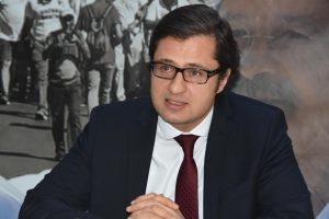 CHP İzmir İl Başkanı: &Ccedil;alkaya'nın se&ccedil;ilme ve aday olma hakkı var