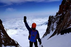 Bursalı 13 yaşındaki dağcı, Erciyes Dağı'na tırmandı