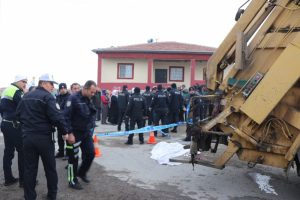 K&uuml;&ccedil;&uuml;k Filiz okul yolunda can verdi