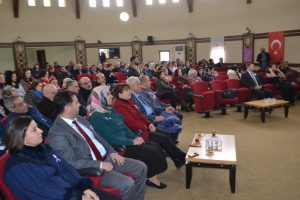 Bursa'da anne s&uuml;t&uuml;n&uuml;n &ouml;nemi anlatıldı