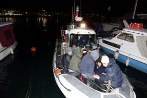 &Ccedil;anakkale'de 39 ka&ccedil;ak yakalandı