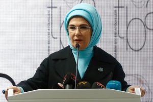 Emine Erdoğan: &Ccedil;ocuklar mesleki deneyimle erken yaşta tanışacak