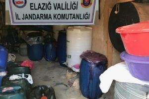 Jandarma ka&ccedil;ak i&ccedil;kiye ge&ccedil;it vermedi