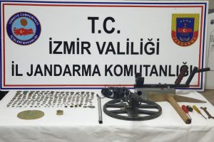 Jandarmaya tarihi eser satmak isteyince yakalandı