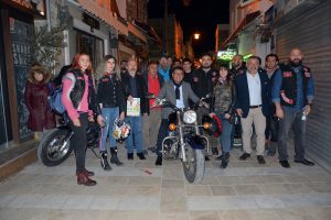 Motosiklet tutkunları Tosun'a tam destek