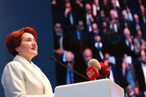 Akşener: Erbakan'dan &ouml;ğrendiğim en &ouml;nemli şey ger&ccedil;ekten milli ve yerli olmak