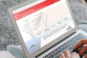 Adana Bilim ve Teknoloji &Uuml;niversitesinin adı "Alparslan T&uuml;rkeş" oldu