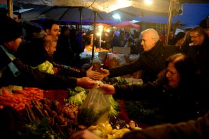 Bursa B&uuml;y&uuml;kşehir Belediye Başkan Adayı Bozbey: "&Uuml;retimi ve &uuml;reticiyi destekleyeceğiz herkes kazanacak"
