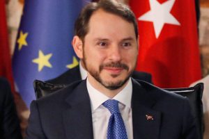Bakan Albayrak'tan &ouml;nemli a&ccedil;ıklama