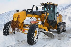 Bing&ouml;l ve Elazığ'da 419 k&ouml;yle ulaşım sağlanamıyor