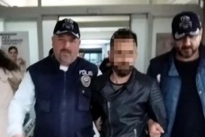 Sosyal medyadan ter&ouml;r propagandasına 8 g&ouml;zaltı