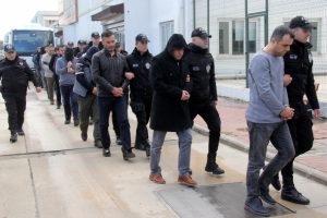 12 ilde FET&Ouml;'n&uuml;n askeri yapılanmasına operasyon