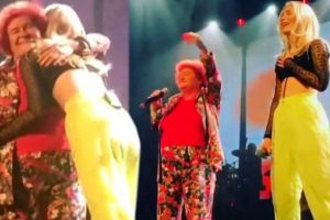Selda Bağcan, Aleyna Tilki'ye &ouml;vg&uuml; yağdırdı