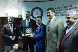 Bursa Emniyet M&uuml;d&uuml;r&uuml; muhtarlarla bir araya geldi