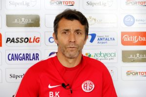 B&uuml;lent Korkmaz: Son zamanlarda b&ouml;yle bir sezon g&ouml;rmedim