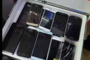 Ka&ccedil;ak cep telefonu operasyonu: 4 g&ouml;zaltı