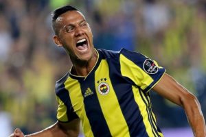 Josef de Souza geri d&ouml;n&uuml;yor!