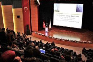 T&uuml;rkiye'nin yenilenebilir enerji alanındaki yeri SA&Uuml;'de konuşuldu