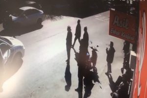 Ehliyetsiz s&uuml;r&uuml;c&uuml;, dehşet sa&ccedil;tı!