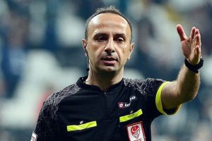 Barış Şimşek, UEFA Hakem Eğitimcileri Kursu'na katılıyor