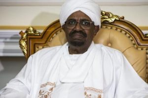 Sudan Cumhurbaşkanı Beşir partisindeki yetkilerini devretti