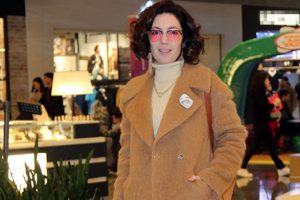 &Uuml;nl&uuml; oyuncudan 'Alice' a&ccedil;ıklaması