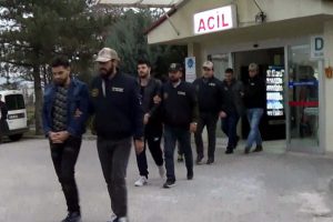 DEAŞ operasyonu! G&ouml;zaltılar var