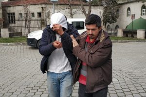 Uyuşturucu ticaretine polis engeli
